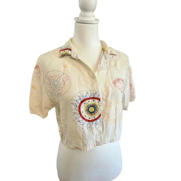 forever 21 crop short sleeve button up astrology design womens size small - Picture 1 of 9